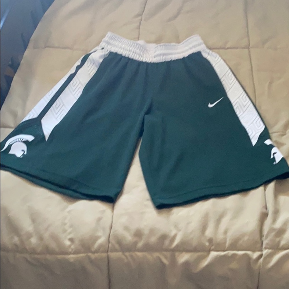 Mens Nike Basketball shorts